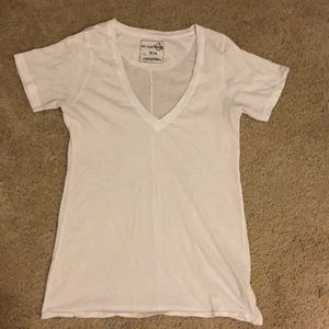 Classic Free People deep v-neck super soft tee!